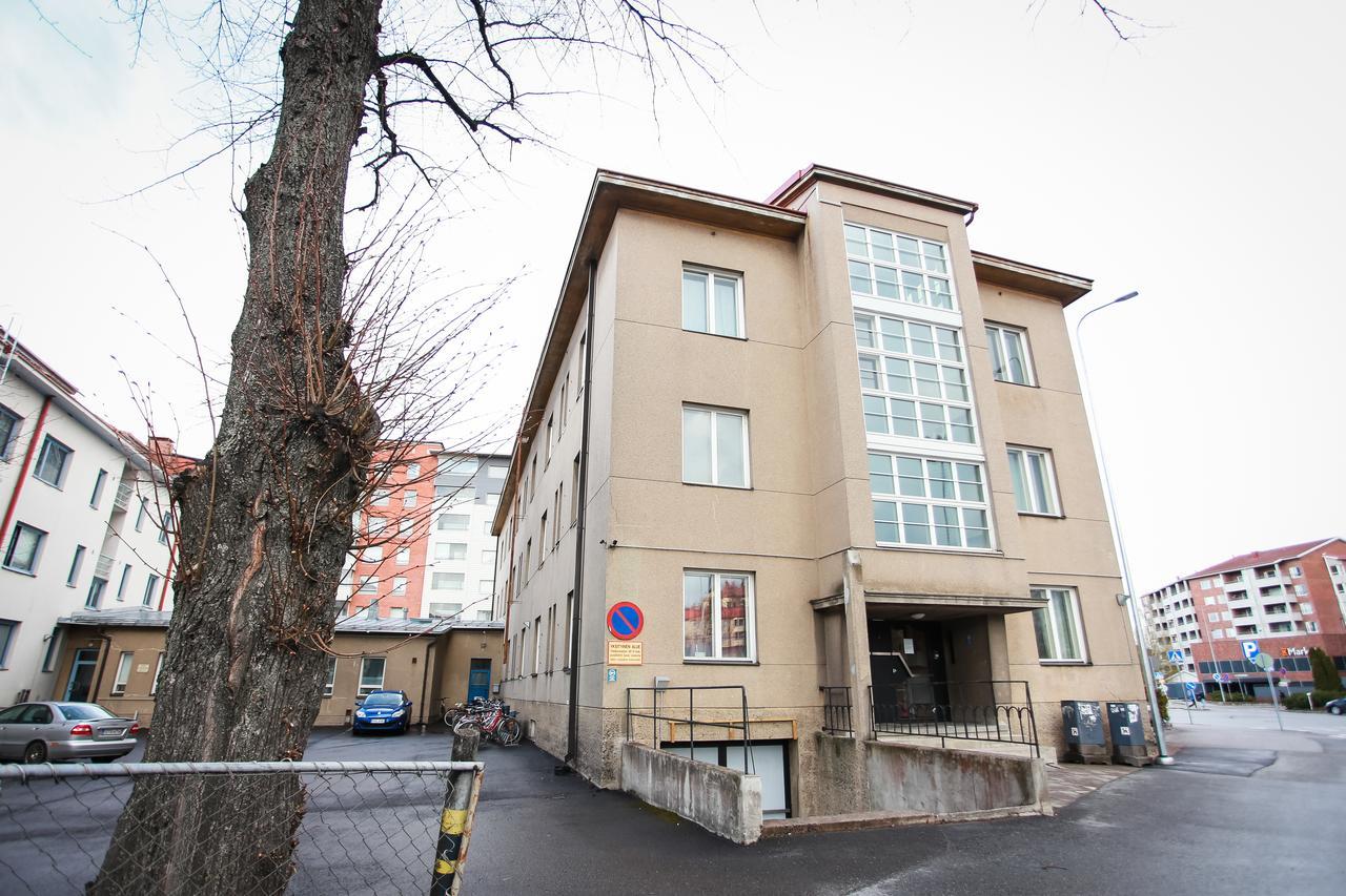 Cozy Studio Next To Bus Station Турку Экстерьер фото